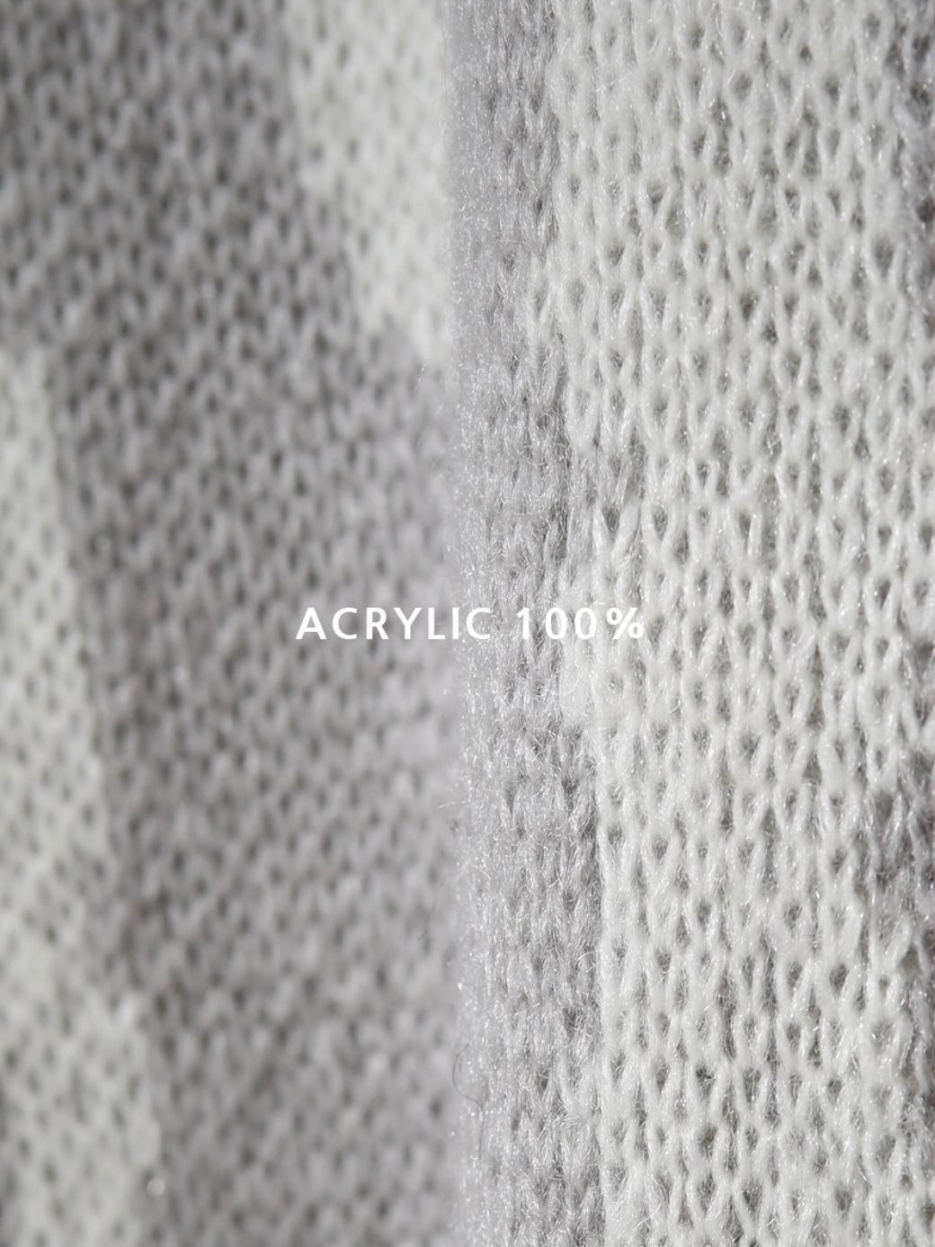 Cave Pattern Round Knit Sweater