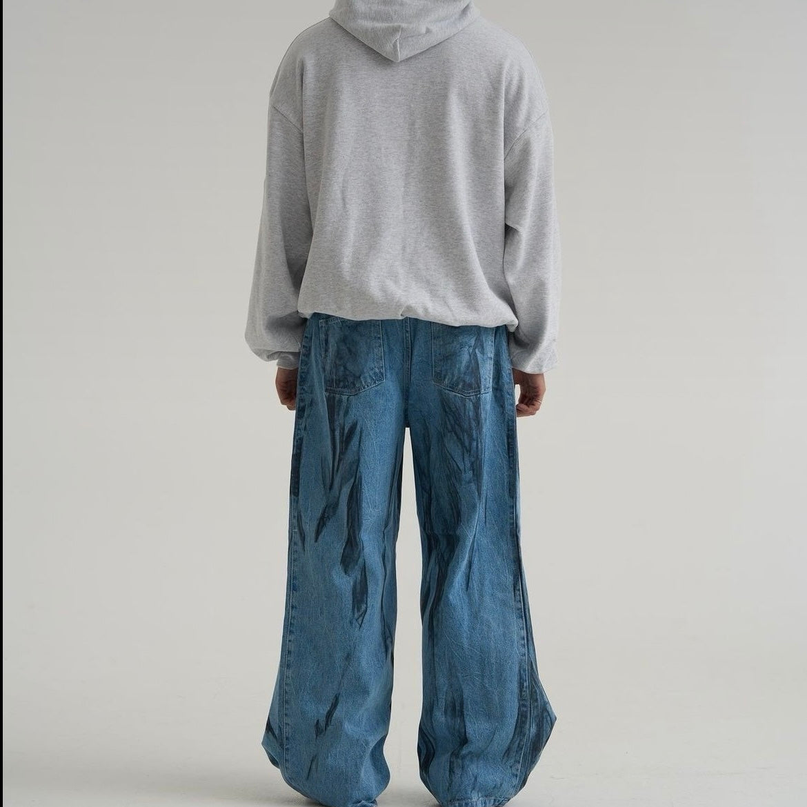Artistic Wash Wide-Leg Denim