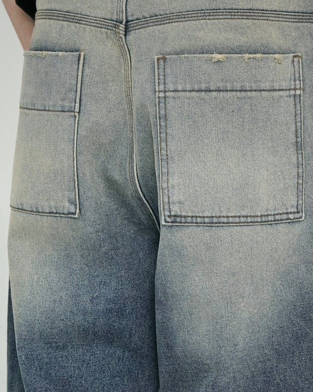 Vintage Snap Wide-Leg Jeans
