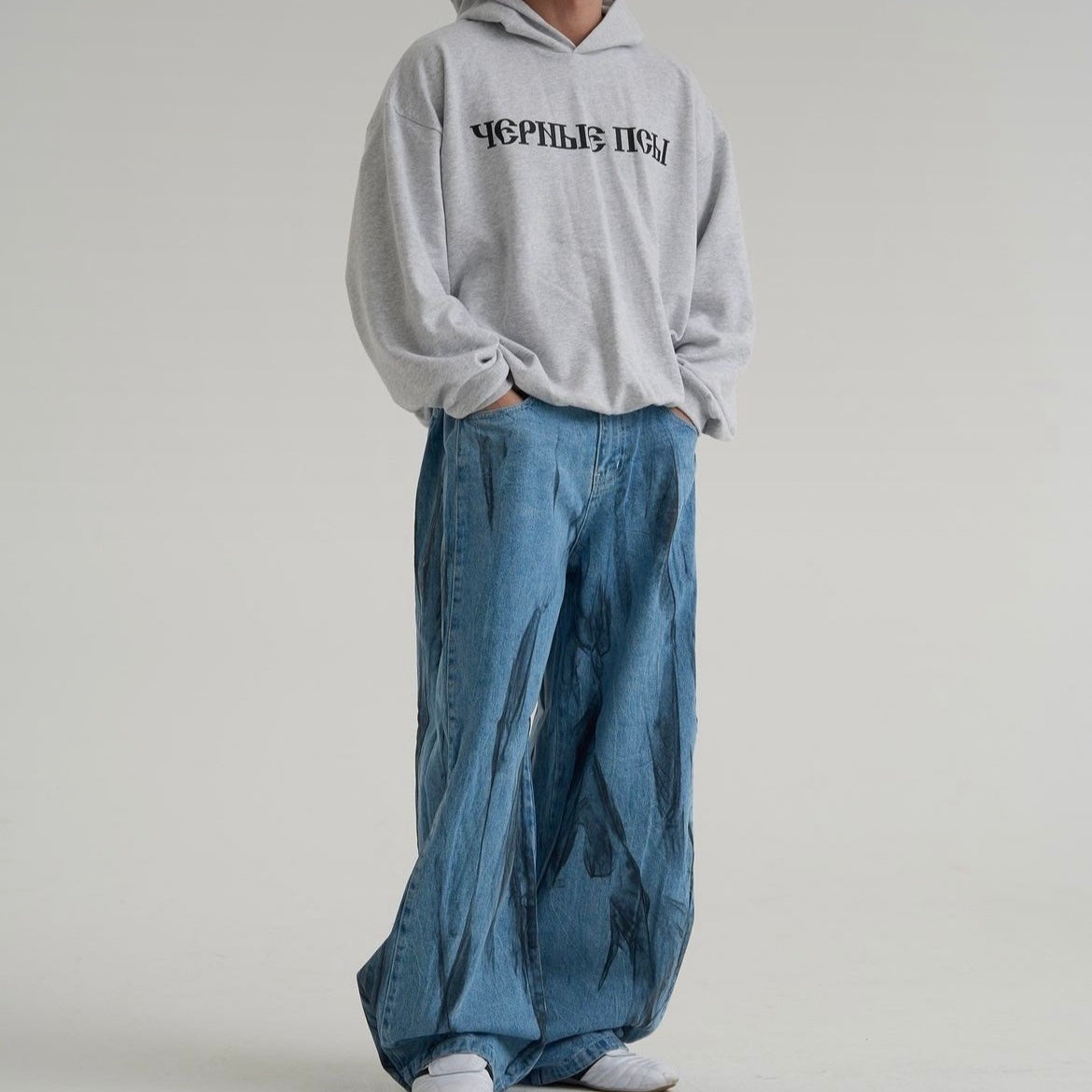 Artistic Wash Wide-Leg Denim