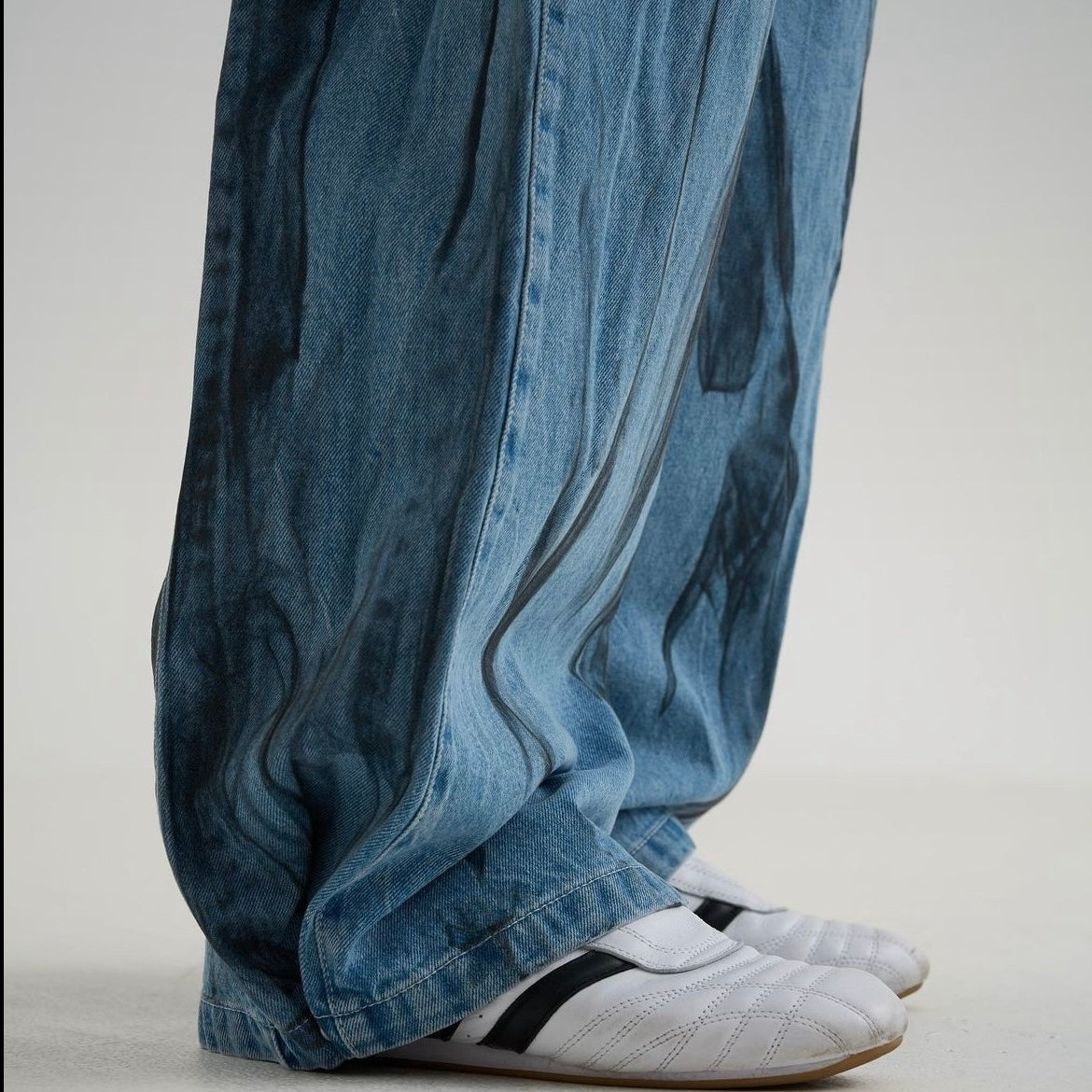 Artistic Wash Wide-Leg Denim