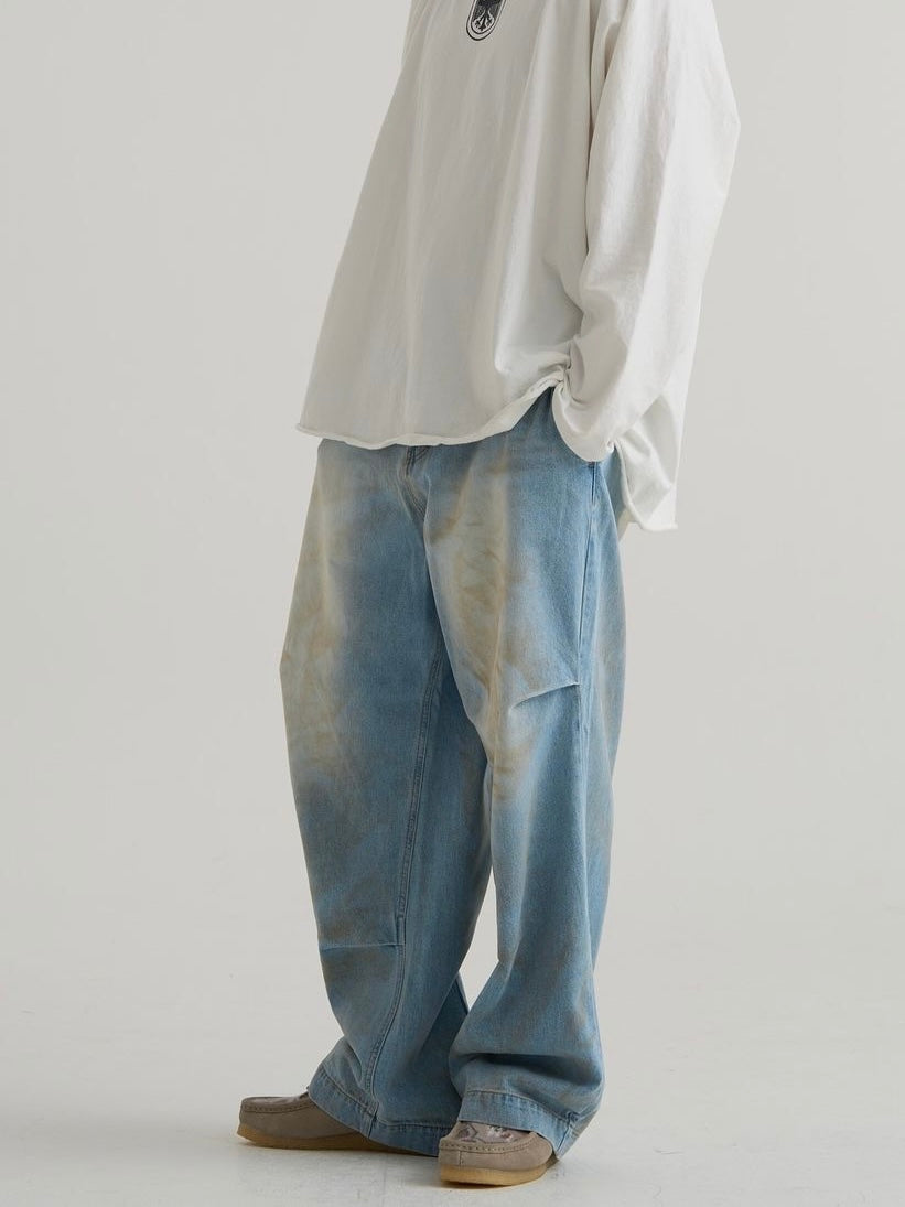 Dirty Washed Dart Jeans
